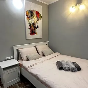 Apartament One Decebal, Bucureşti